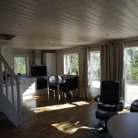 Karistua Hansnes
