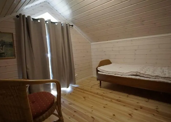 Karistua Nyaraló *